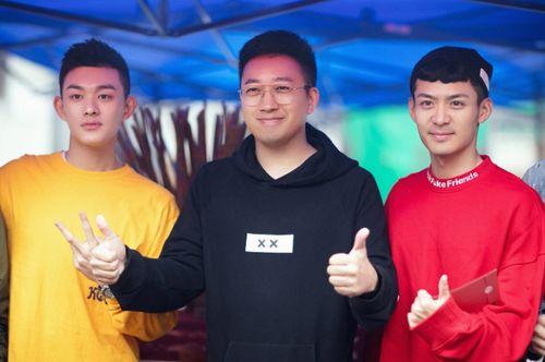 烈火军校吃瓜群众,吃瓜群众揭秘军中风云