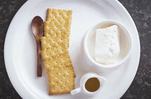 金语吃瓜饼干,揭秘网红零食背后的故事