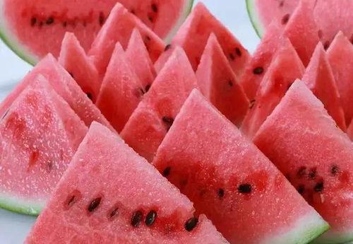 梦见吃瓜有蛆,吃瓜遇蛆的寓意与启示