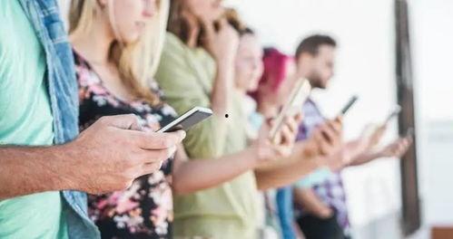 旁观者吃瓜,揭秘旁观者吃瓜背后的心理奥秘