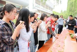 漯河医专吃瓜,揭秘校园生活趣味瞬间